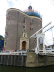 Zuiderpoort of Drommedari